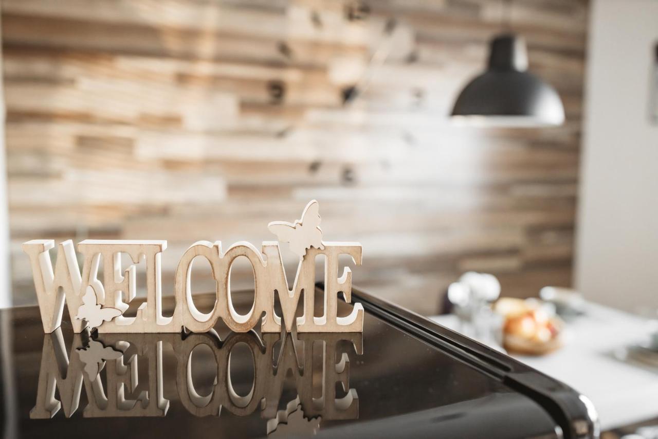 Drive Caffe Apartments Trzin Екстериор снимка